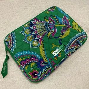 Vera Bradley Pouch